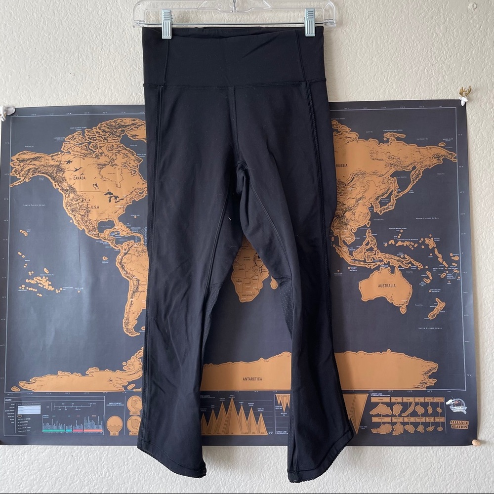 Lululemon black crop leggings